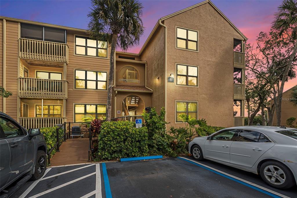 Picture of 1401 S Palmetto Avenue Unit 618, Daytona Beach, FL 32114