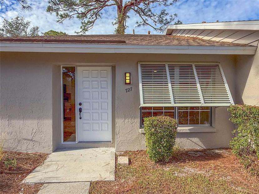 Picture of 727 N Jefferson Avenue Unit 727, Sarasota FL 34237