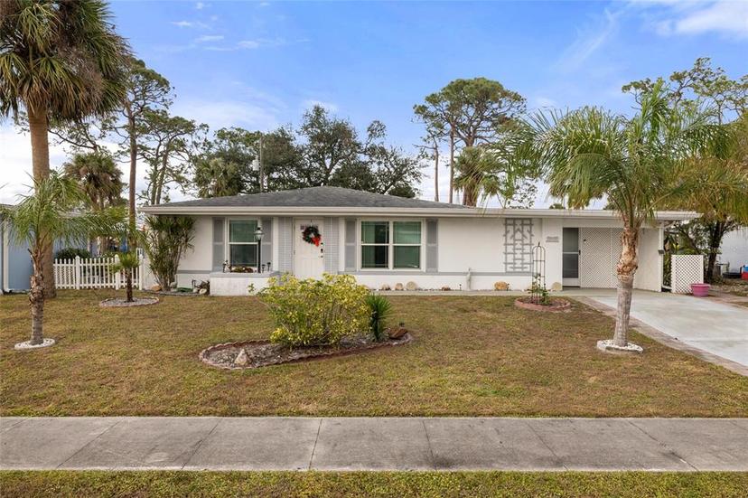 Picture of 8142 Coco Solo Avenue, North Port FL 34287