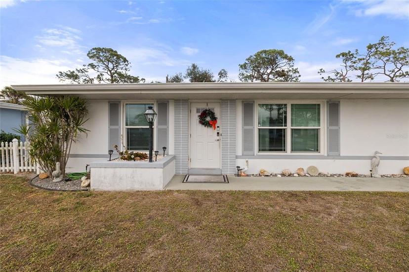 Picture of 8142 Coco Solo Avenue, North Port FL 34287