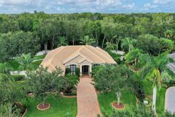 Picture of 11432 Savannah Lakes Drive, Parrish, FL 34219