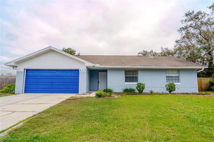 Picture of 817 Largo Court, Apopka FL 32703