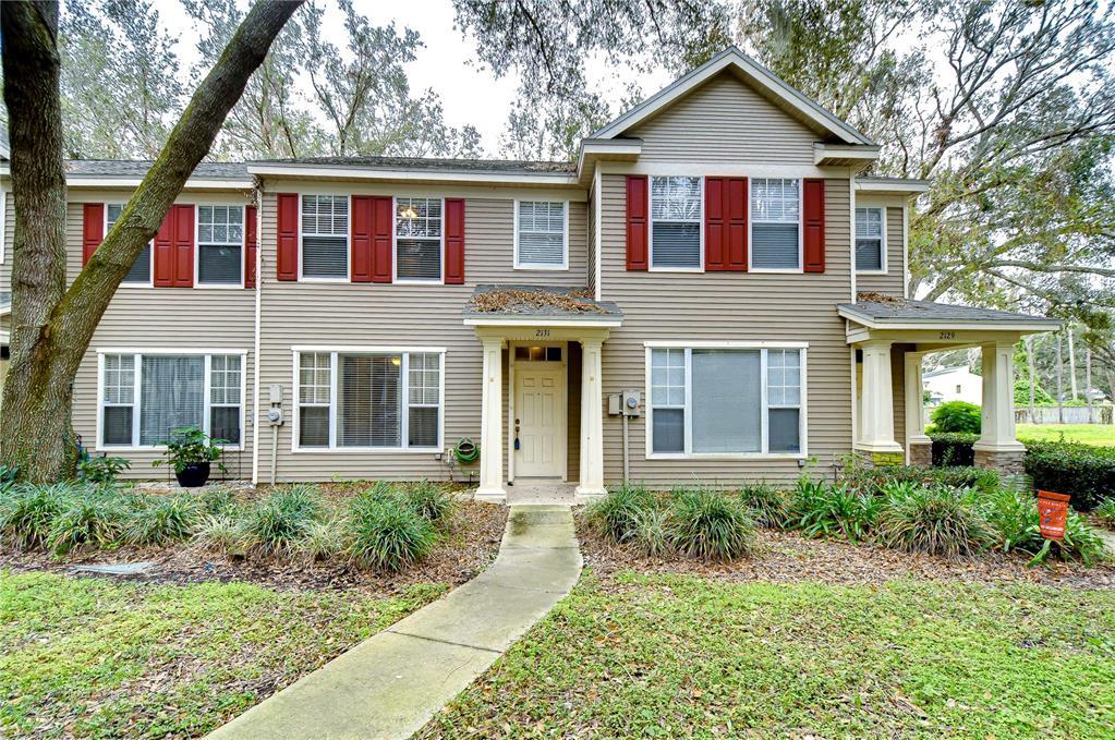 Picture of 2131 Golden Oak Lane, Valrico, FL 33594