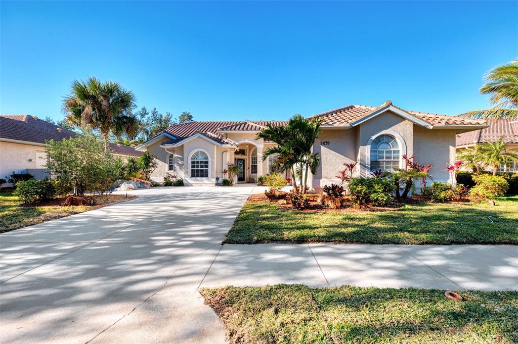 Picture of 5039 Bella Terra Drive, Venice, FL 34293