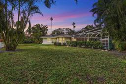 Picture of 4810 Bay Shore Road, Sarasota, FL 34234