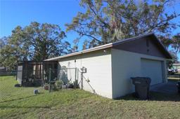 Picture of 5090 Misty Lake Drive, Mulberry, FL 33860