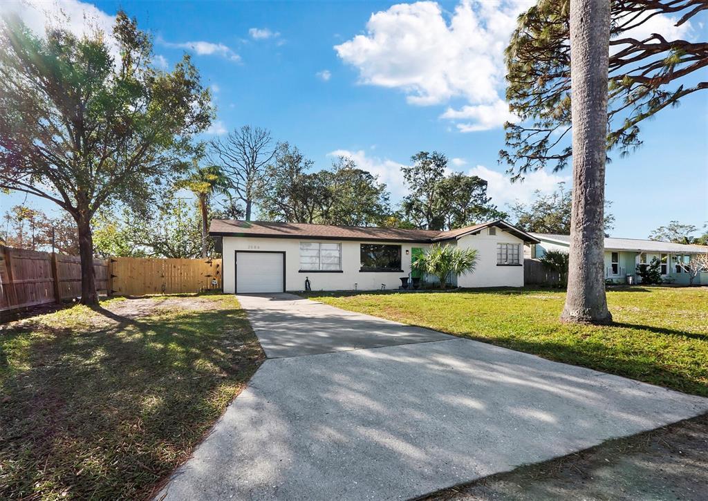 Picture of 2586 Tami Sola Street, Sarasota, FL 34237