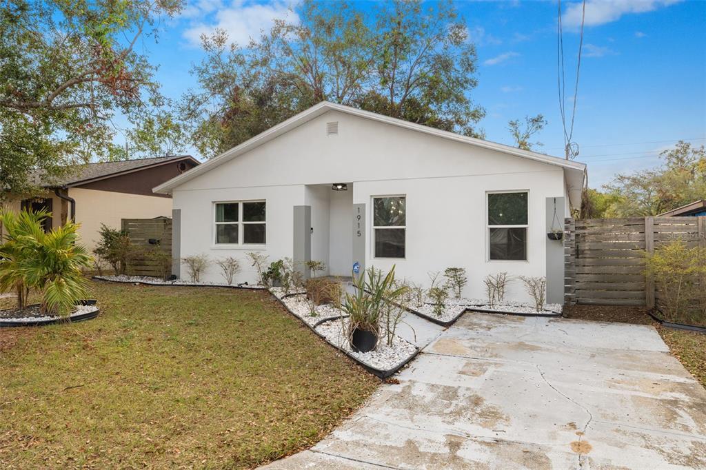 Picture of 1915 E Jean Street, Tampa, FL 33610