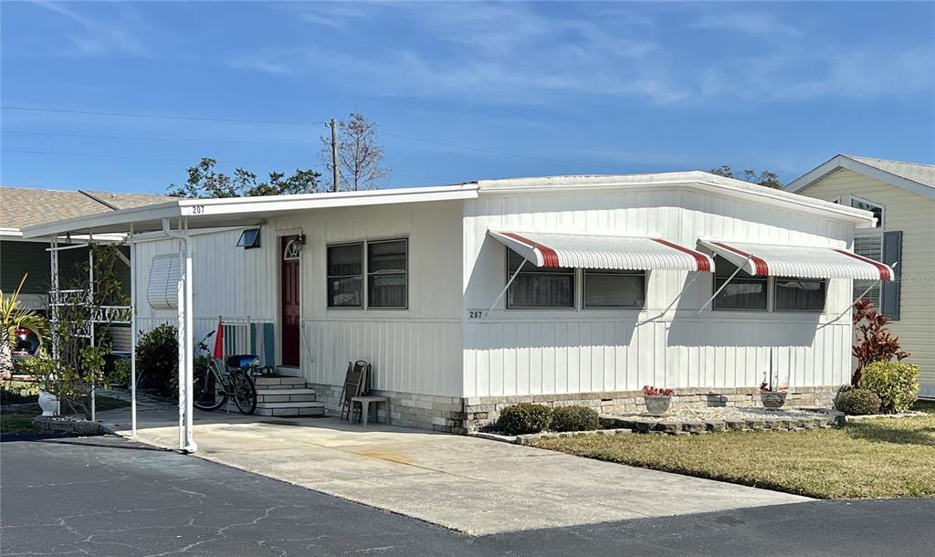 Picture of 207 Mount Piney Avenue Ne Unit 284, St Petersburg, FL 33702