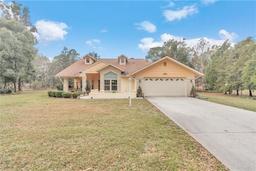 Picture of 8520 SW 209Th Court, Dunnellon, FL 34431