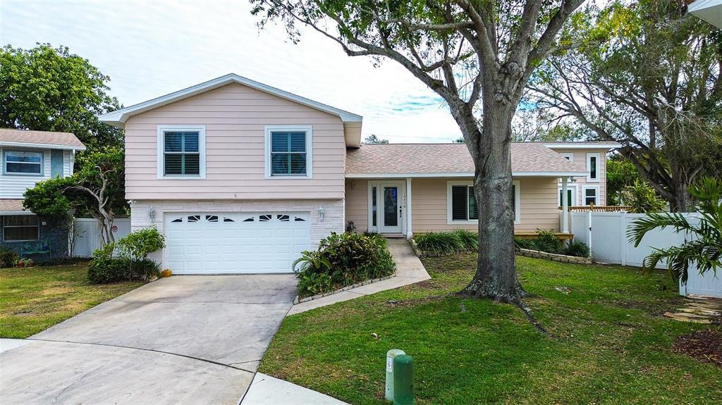 Picture of 12430 81St Place, Seminole, FL 33772