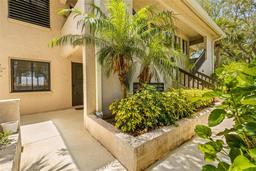 Picture of 1812 Mariner Drive Unit 137, Tarpon Springs, FL 34689