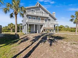 Picture of 1614 Sea Breeze Drive, Tarpon Springs, FL 34689