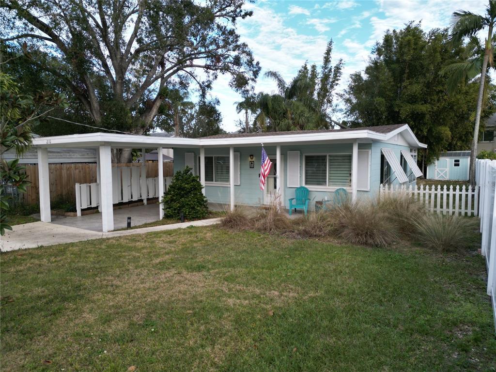 Picture of 210 Briggs Court, Sarasota, FL 34237