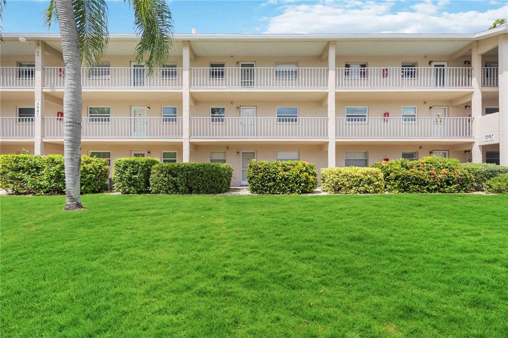 Picture of 3987 Maceachen Boulevard Unit 123, Sarasota, FL 34233