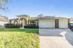 Picture of 2749 Bent Leaf Drive, Valrico, FL 33594