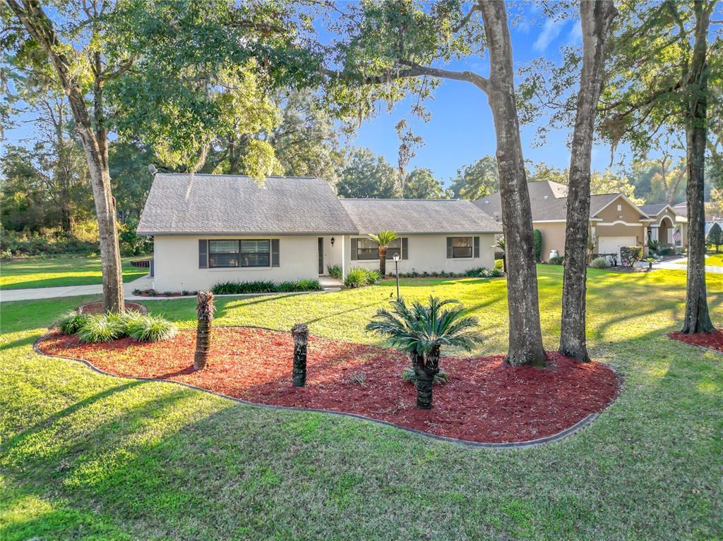 Picture of 9050 SW 190Th Circle, Dunnellon, FL 34432