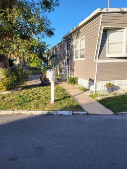 Picture of 6580 Seminole Boulevard Unit 618, Seminole, FL 33772