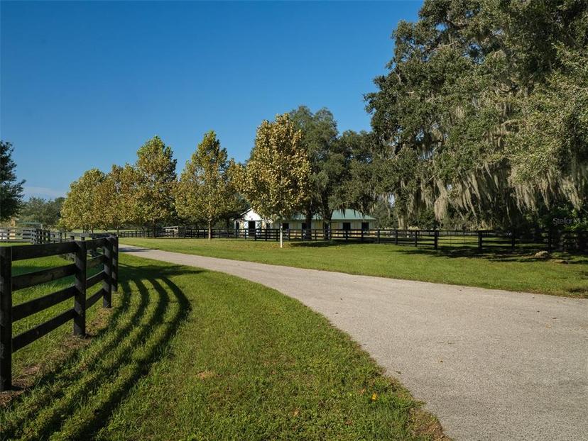 Picture of 16550 NW 46Th Street, Morriston FL 32668