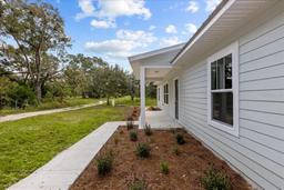 Picture of 1195 Ricks Street, Bell, FL 32619