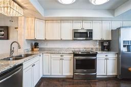 Picture of 4113 Fairview Vista Point Unit 208, Orlando, FL 32804