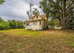 Picture of 750 E Pearl Street, Bartow, FL 33830