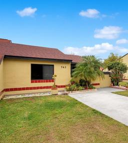 Picture of 743 Golden Sunshine Circle, Orlando, FL 32807