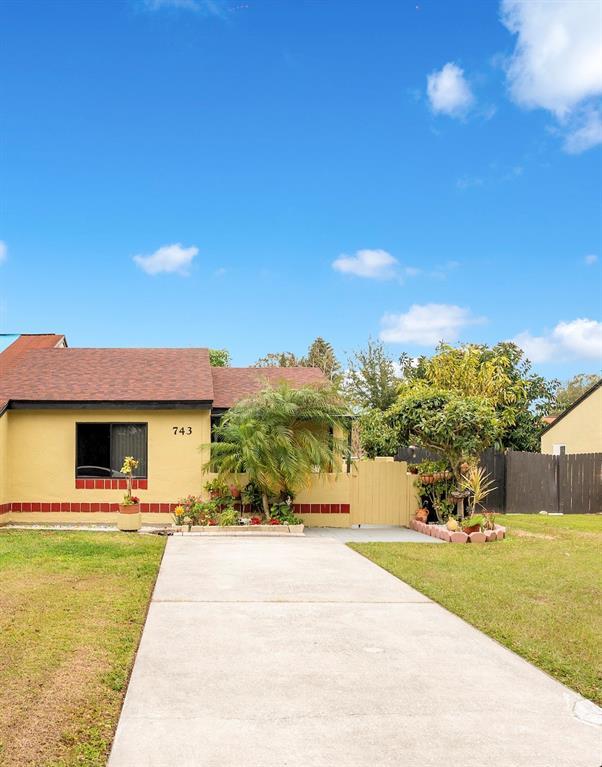 Picture of 743 Golden Sunshine Circle, Orlando, FL 32807