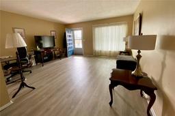 Picture of 3425 96Th Terrace N Unit 4, Pinellas Park, FL 33782