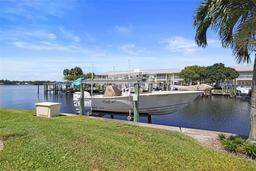 Picture of 3Ls Beach Drive Se Unit 3Ls, St Petersburg, FL 33705