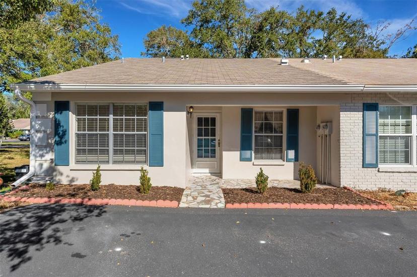 Picture of 361 Estero Court, Safety Harbor FL 34695