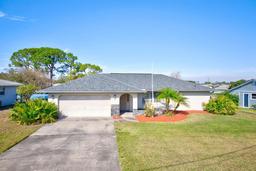 Picture of 226 Cumquat Road Ne, Lake Placid, FL 33852