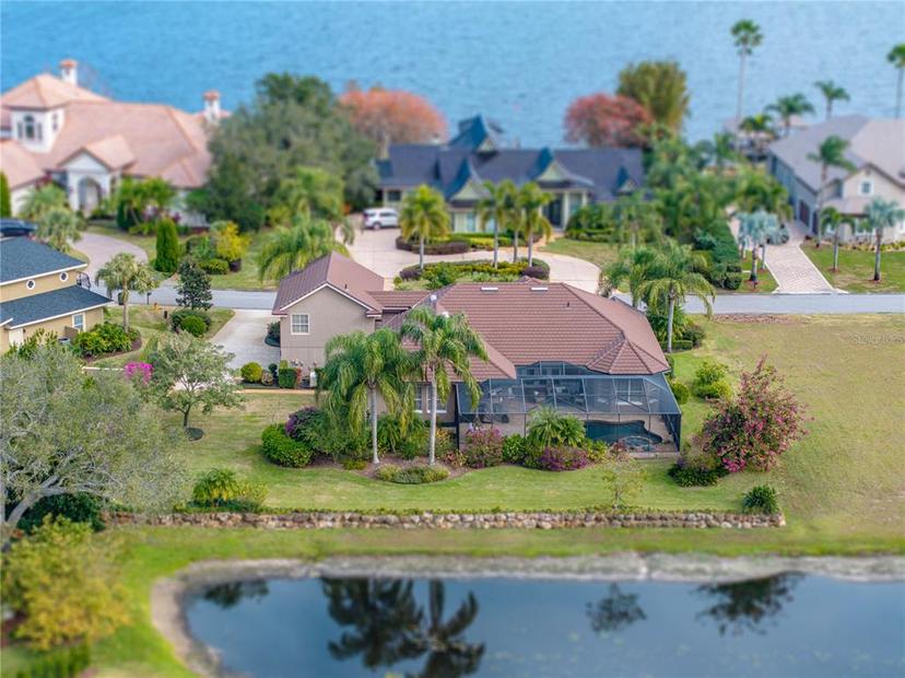 Picture of 221 Mclean Point, Winter Haven FL 33884