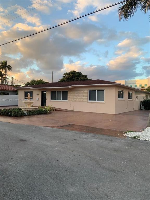 Picture of 1682 NE 124 Lane, North Miami, FL 33181