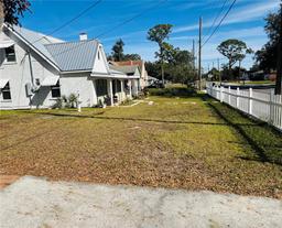 Picture of 415 Avenue K Ne, Winter Haven, FL 33881