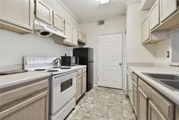 Picture of 5612 Pinnacle Heights Circle Unit 304, Tampa, FL 33624