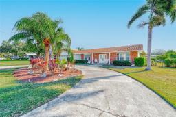 Picture of 1575 Brookside Boulevard, Largo, FL 33770