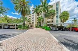 Picture of 1510 1St Avenue W Unit 303, Bradenton, FL 34205