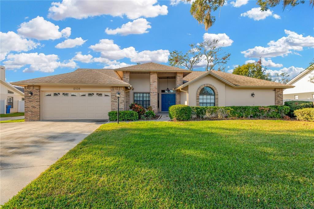 Picture of 2108 Laindale Place, Valrico, FL 33596