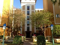 Picture of 12527 Floridays Resort Drive Unit 611-E, Orlando, FL 32821