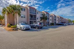 Picture of 519 Albee Farm Road Unit 115, Venice, FL 34285