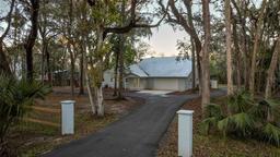 Picture of 555 Wildwood Drive, New Smyrna Beach, FL 32168