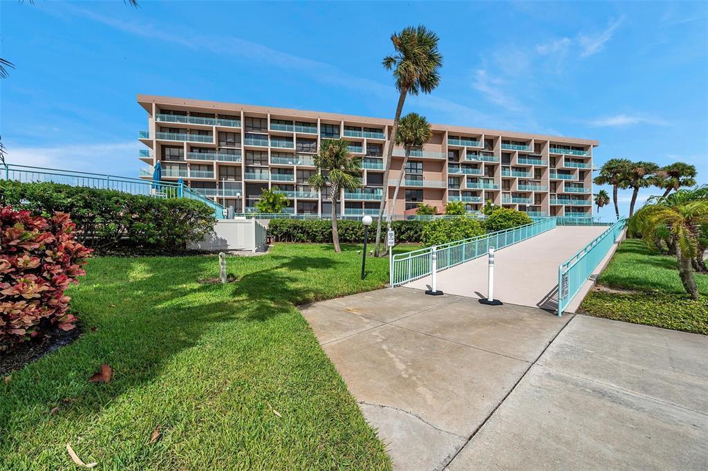 Picture of 1 Key Capri Unit 112E, Treasure Island, FL 33706