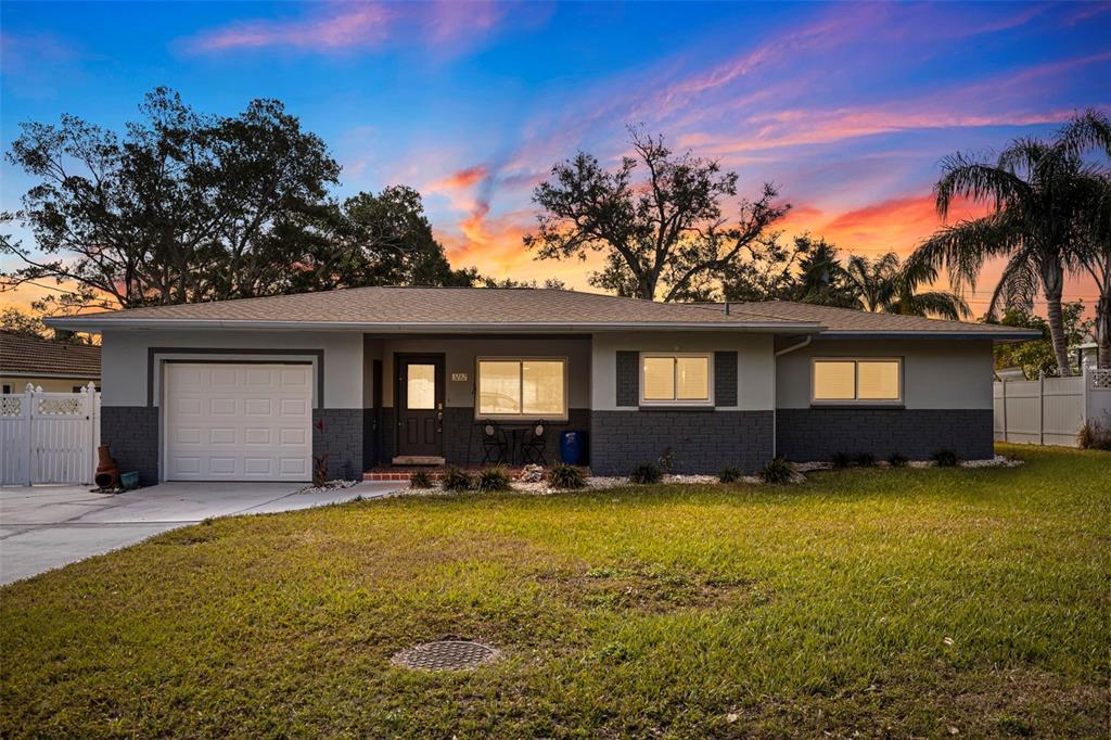 Picture of 3282 Honeysuckle Road, Largo, FL 33770