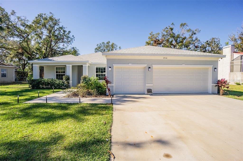 Picture of 8510 Dee Circle, Riverview, FL 33569