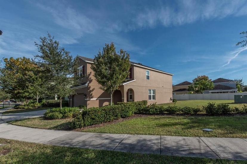 Picture of 10105 Celtic Ash Drive, Ruskin FL 33573