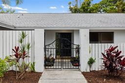 Picture of 5575 Beneva Woods Circle, Sarasota, FL 34233