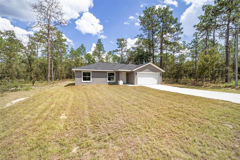 Picture of 117 NW Sparrow Road, Dunnellon FL 34431