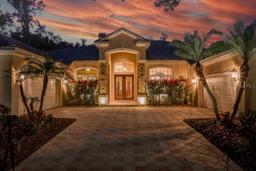 Picture of 16312 Dunlindale Drive, Lithia, FL 33547