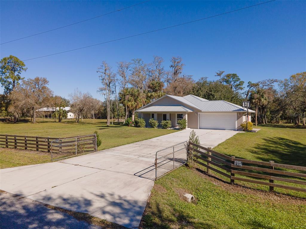 Picture of 2245 Scott Road, Fort Denaud, FL 33935